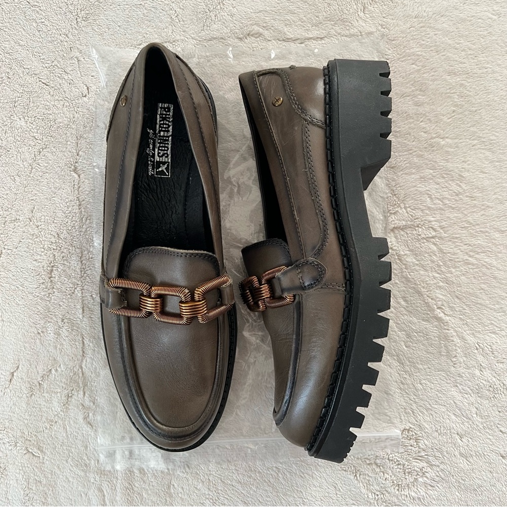 Pikolinos Aviles Platform Loafers